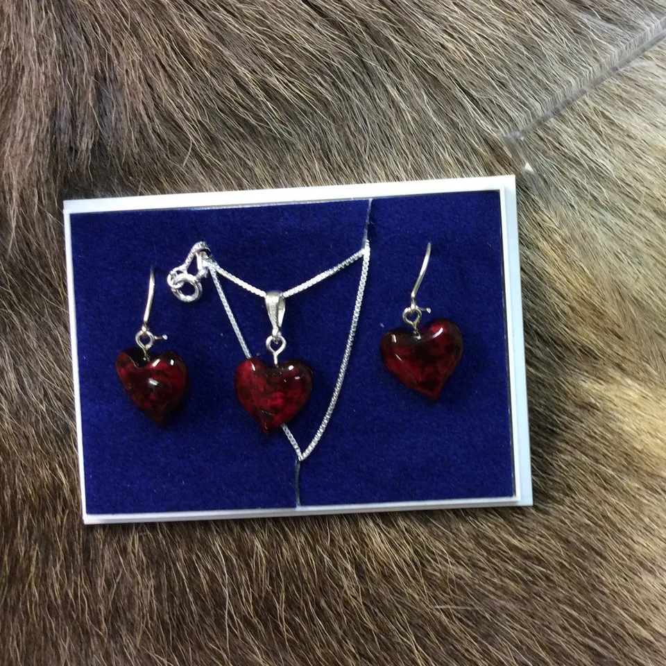 Wood Jewel Schmuckset Herz weinrot Maserbirke