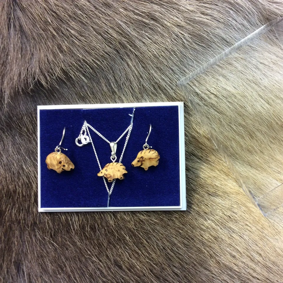 Wood Jewel Schmuckset Igel Birke Kette Ohrringe