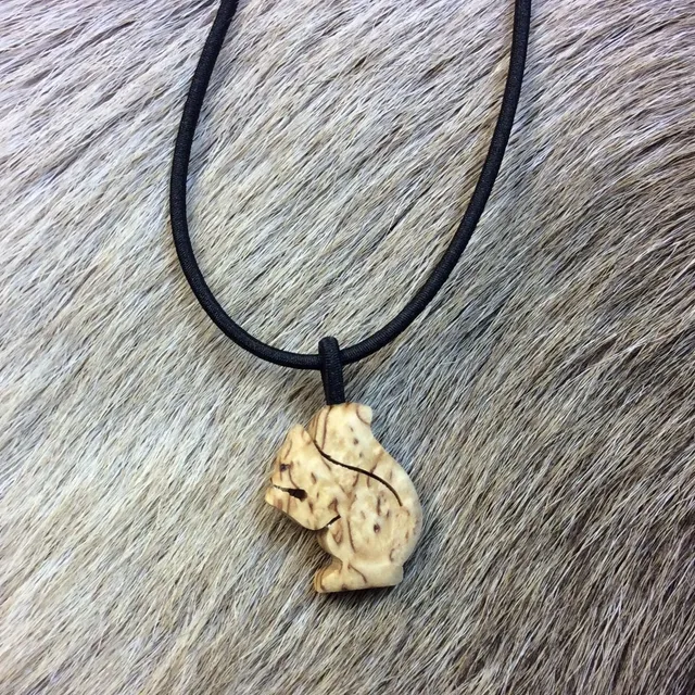 Wood Jewel Eichhörnchen Gummibandkette Birke