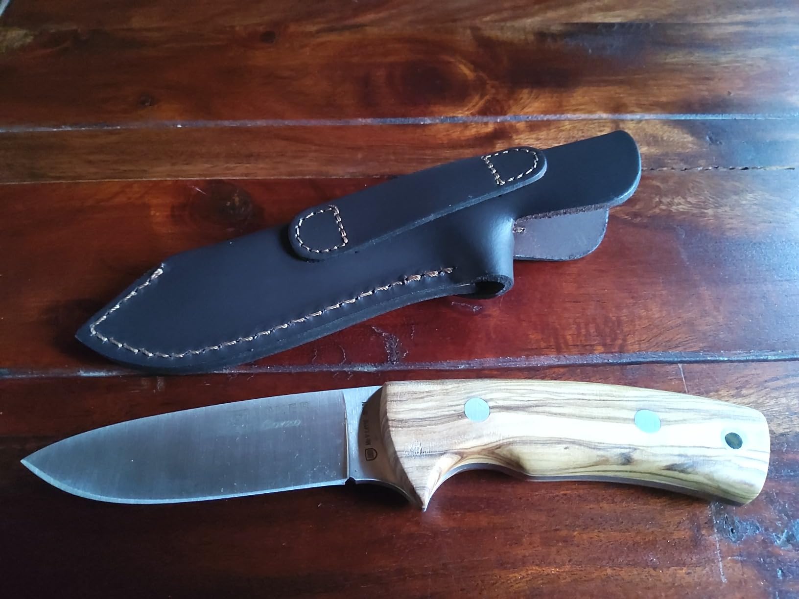 Joker Corzo CO25 Jagdmesser Olivenholz Mova