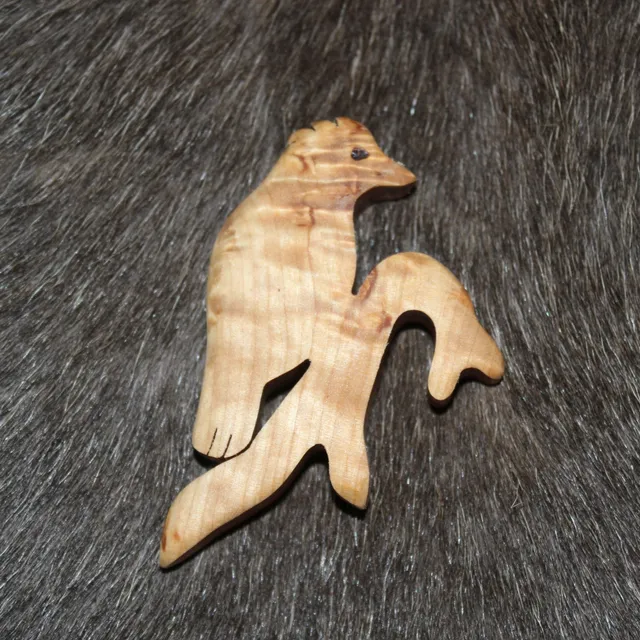 Wood Jewel Topfwächter Unglückshäher Maserbirke