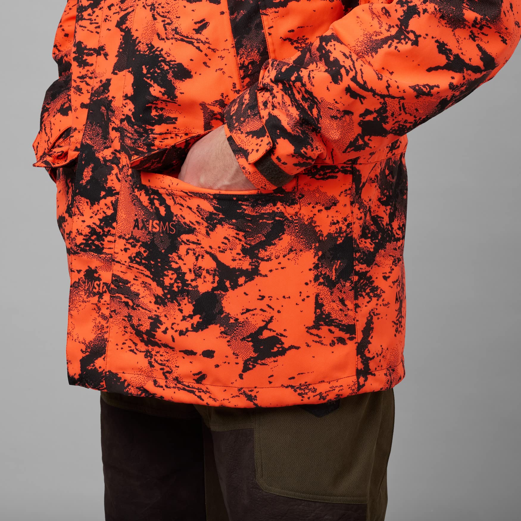 Härkila Wildboar Pro HWS Insulated Jacke Orange-Tarn