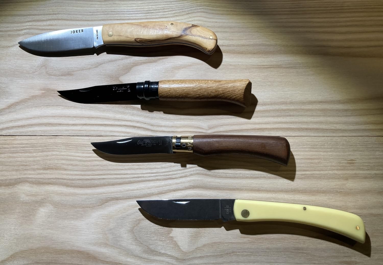 Joker NO79 Taschenmesser Olivenholz 9 cm