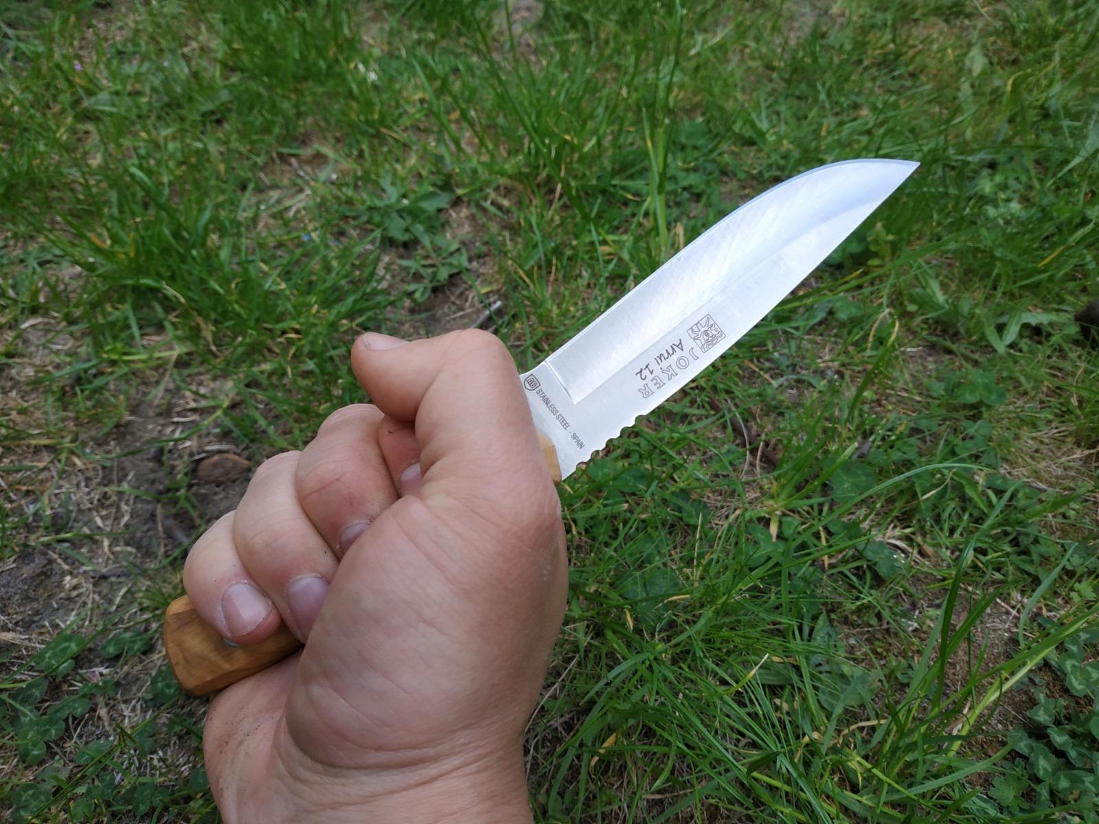 Joker Arrui CO63 Jagdmesser 12 cm Olivenholz