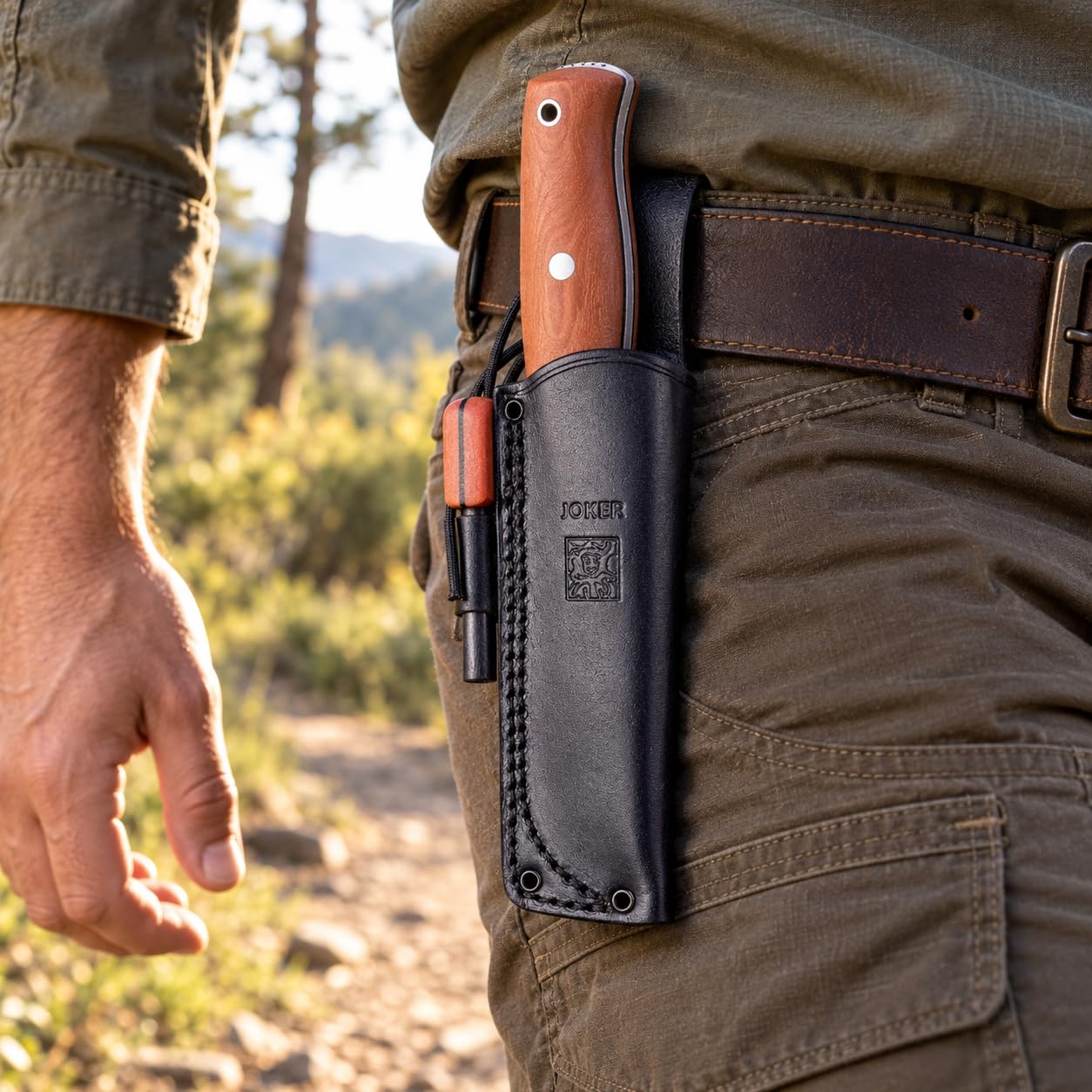 Joker Lynx 111 Bushcraftmesser 10,5 cm Nussbaumholz
