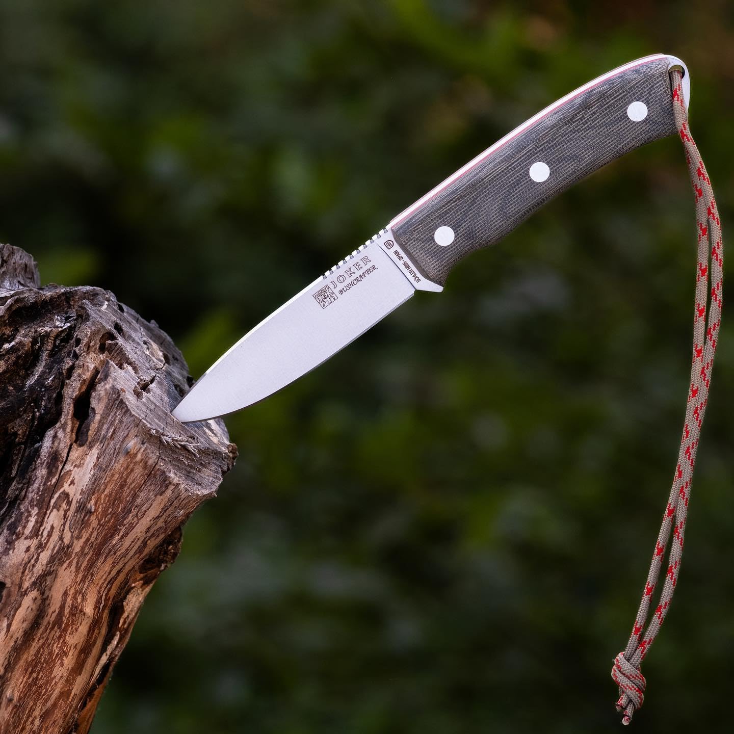 Joker Bushcrafter CV120-P Gürtelmesser N695 Feuerstahl