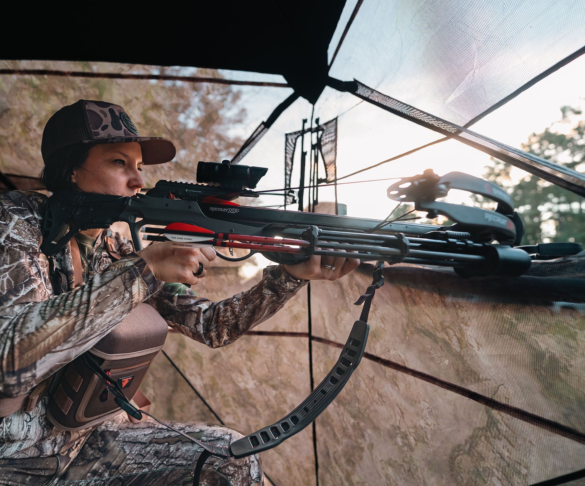 Barnett Recruit XP Armbrust 150 lbs mit Rotpunktvisier