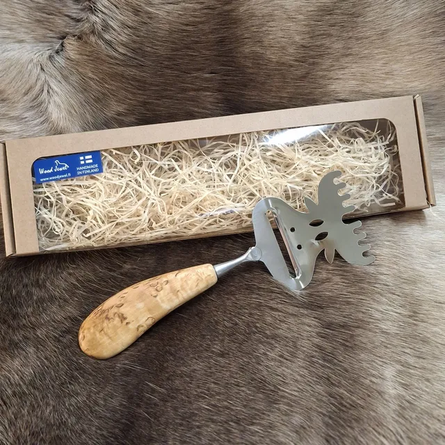 Wood Jewel 40C Käsehobel Maserbirke Elch Geschenkbox