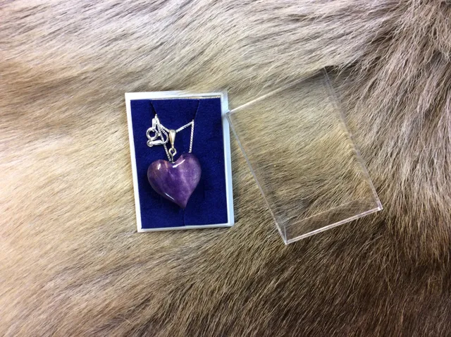 Wood Jewel Heart Big Purple Halskette groß lila Maserbirke