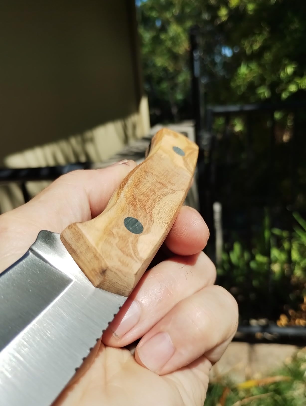 Joker Arrui 9 CO64 Bushcraft-Messer 9 cm Olivenholz